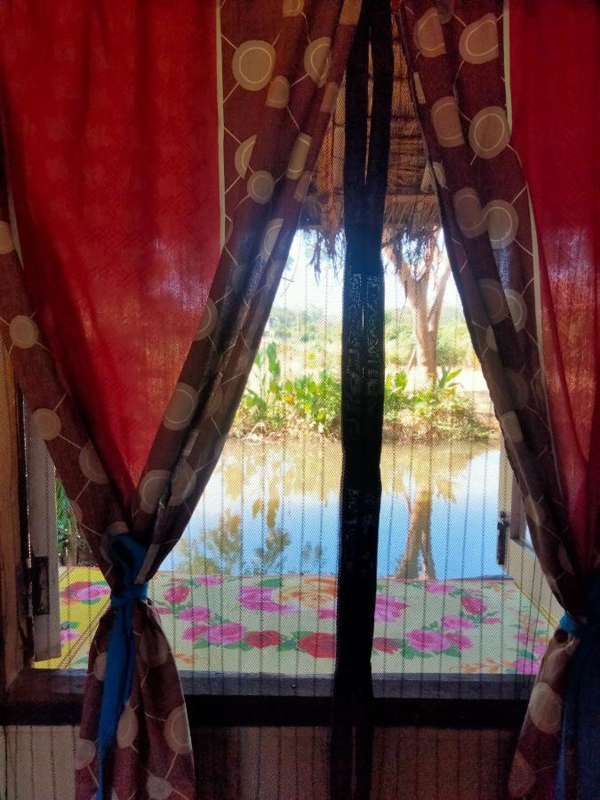 Rainbow House Pai Hotel Bagian luar foto