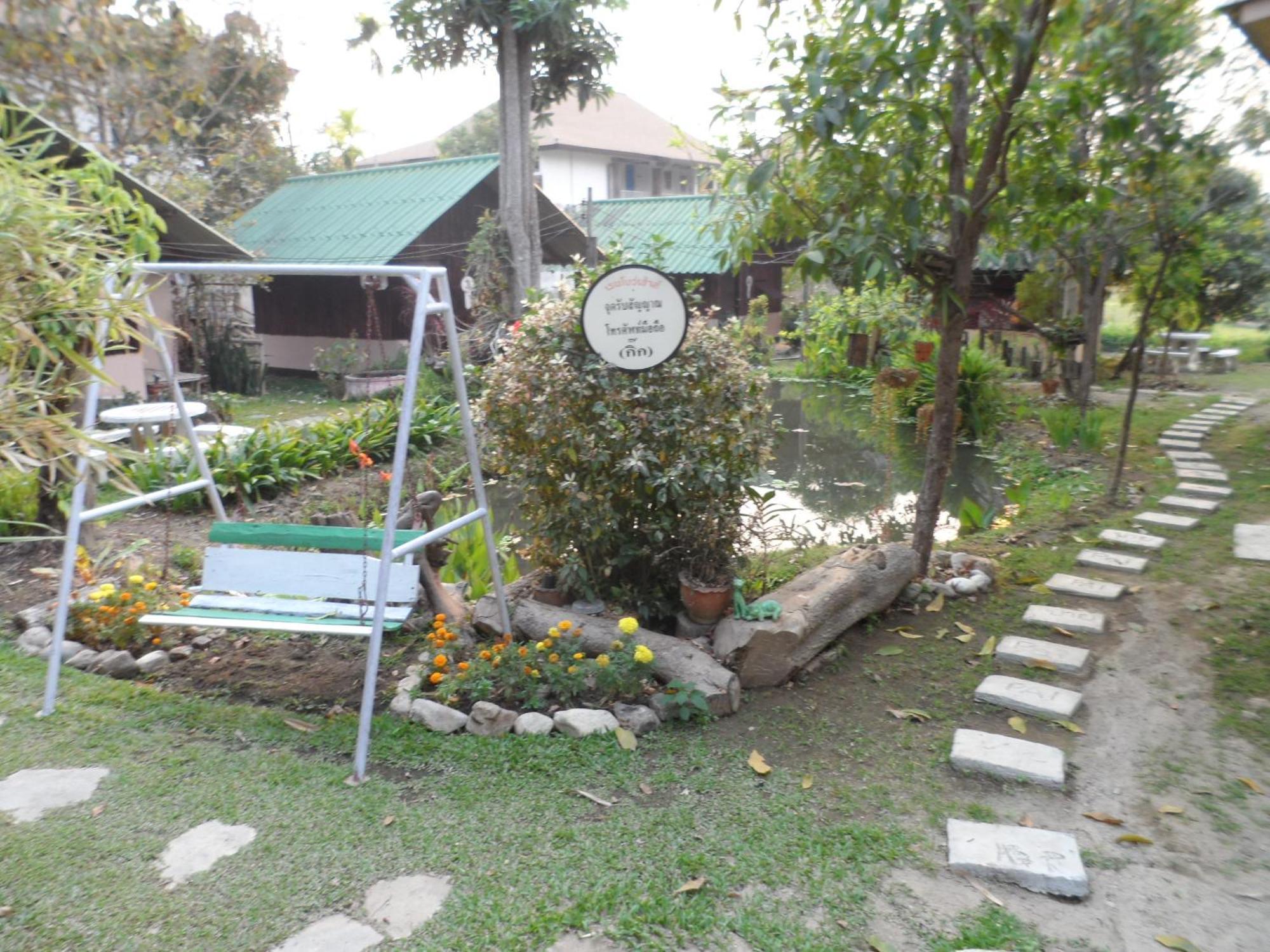 Rainbow House Pai Hotel Bagian luar foto